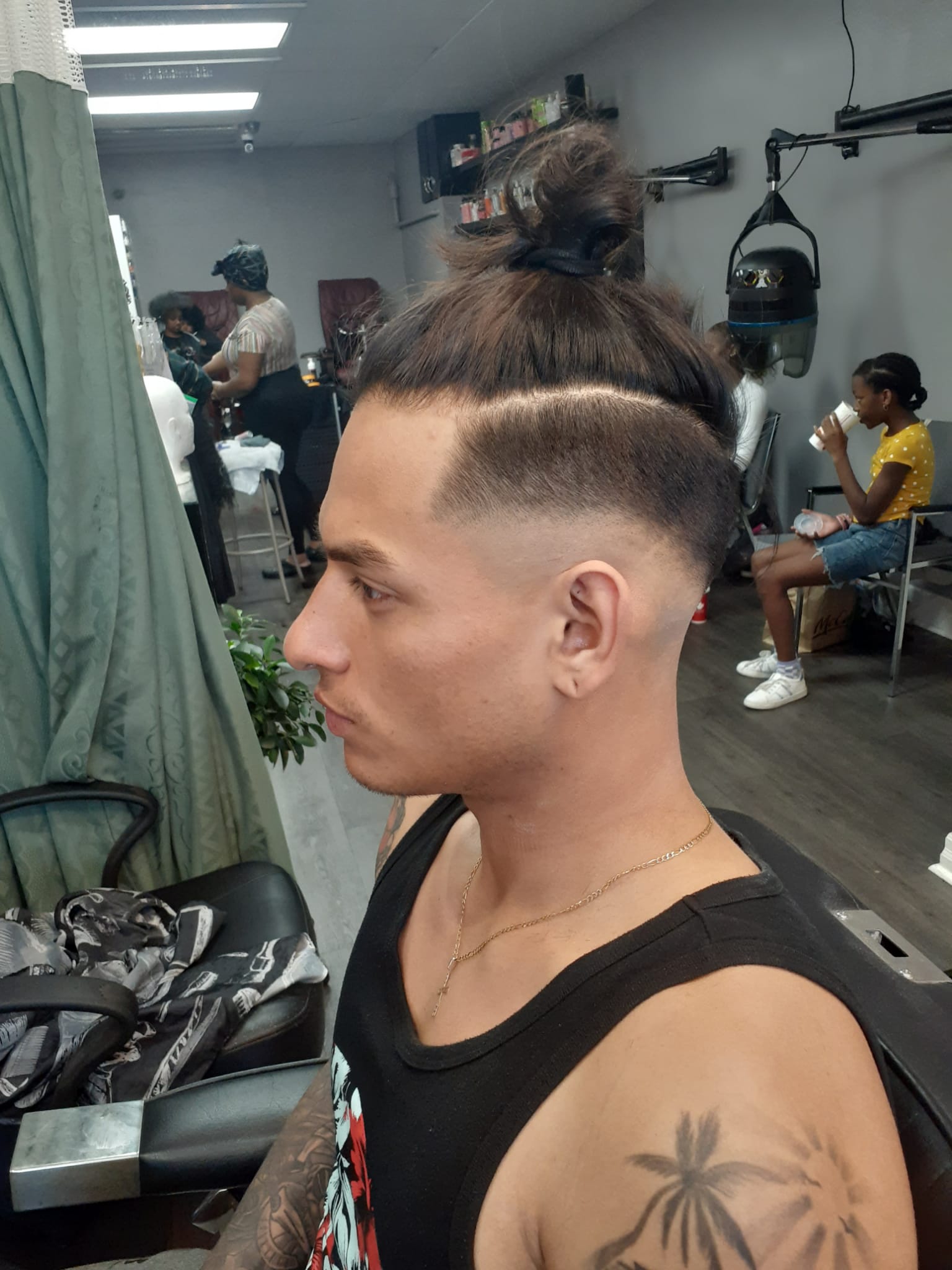 hair cut for men north york